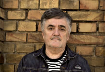 Digitrons objavio album „Aceton!“