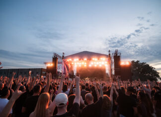 Godsmack sinoć održali spektakularan koncert u Luci Beograd