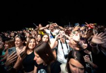 JOKER MANIJA U LUCI BEOGRAD – JOKER OUT I GENERACIJA LJUBAVI I NADE PRIPREDILI VEČE ZA PAMĆENJE NA NAJVEĆEM OPEN AIR KONCERTU BENDA U BEOGRADU